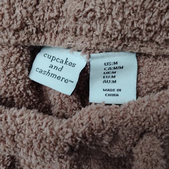 Cupcakes and Cashmere Teddy Jogger Set Size Medium Dusty Rose Long Sleeve - Picture 8 of 9